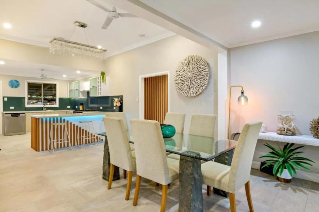 City Haven A Slice Of Paradise 4Br Pool And Pets Cairns 0*,  Australia